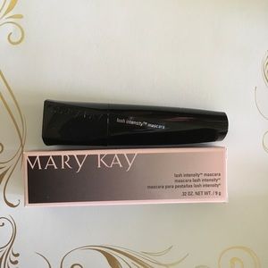Lash Intensity Mascara